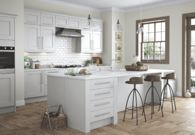 white-shaker-kitchen-with-subway-tile-splashback What's Included in Your Leeds Kitchen Renovation Quote